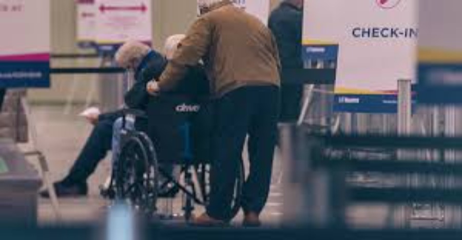 Un homme de 80 ans tente de prendre l’avion avec le cadavre de sa femme