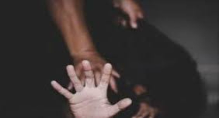 Affaire judiciaire à Thiès : un père de famille conteste les accusations de viol Affaire judiciaire à Thiès : un père de famille conteste les accusations de viol