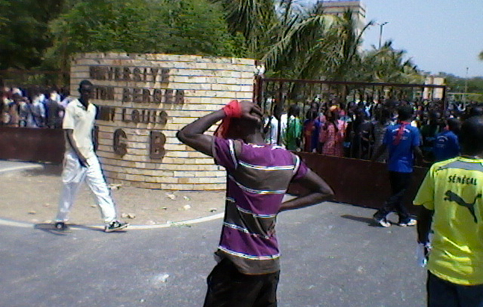 UGB : les étudiants lancent 72 heures de boycott du ticket restaurant