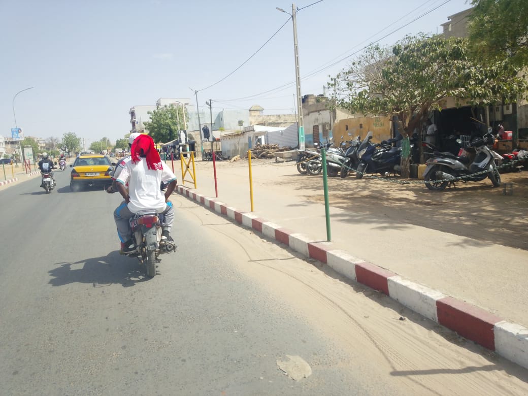 Kaolack : des usagers dénoncent l’installation de barrières le long des routes secondaires