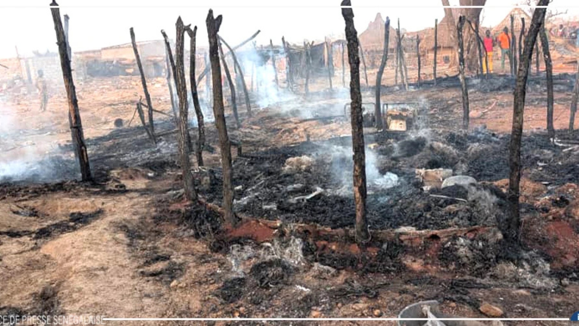 Saraya : un incendie détruit 19 cases dans le village de Kharakhéna