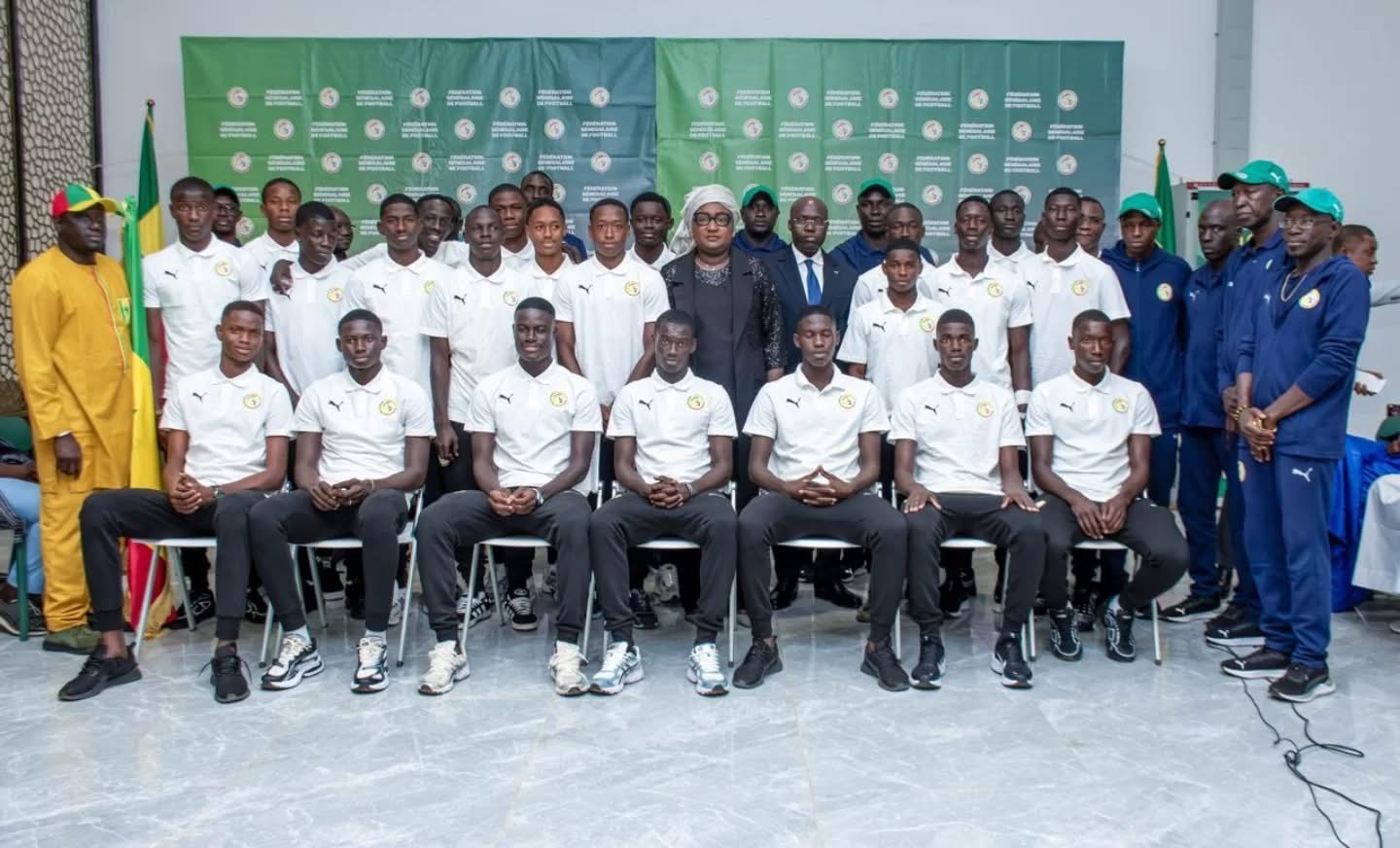 Football : les U15 célébrés et les U17 galvanisés avant la CAN au stade Léopold Sédar Senghor