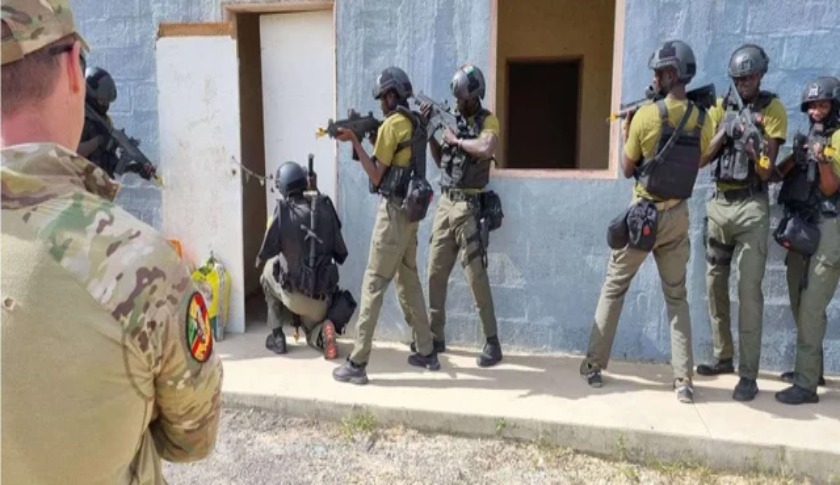 THIÈS : LE GIGN RENFORCE SES CAPACITÉS OPÉRATIONNELLES AVEC L’EXPERTISE ESPAGNOLE
