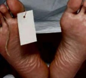 Une femme tue son mari pendant son sommeil d’un coup de pilon