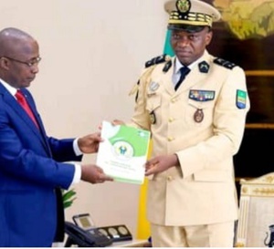 Gabon : les membres du gouvernement invités à déclarer leurs biens