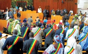 Report de la réouverture de la session ordinaire de l’Assemblée nationale