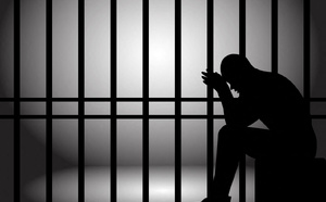 Un homme emprisonné pour avoir dérobé de l’argent à un membre de sa famille à Thiès Un homme emprisonné pour avoir dérobé de l’argent à un membre de sa famille à Thiès