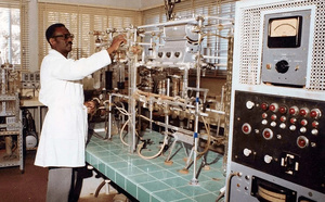 Cheikh Anta Diop : l’État veut renforcer la transmission de son œuvre dans l’éducation et la culture