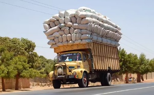 Sénégal : près d'un camion sur deux circule encore en surcharge, selon le ministère