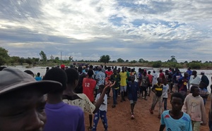 Kaolack : un homme meurt noyé après avoir tenté de traverser une route submergée par les eaux