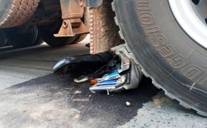 Accident mortel à Thiès : un jeune conducteur de Jakarta percuté par un camion