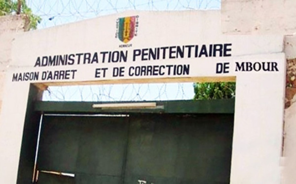 Prison de mbour: des détenus entament une grève de la faim