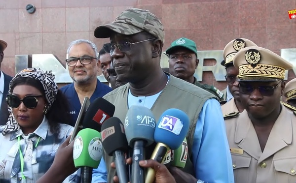 Visite du Ministre de l'environnement aux ICS