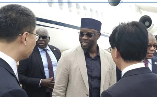Ousmane Sonko entame une visite officielle en Chine avec une forte délégation gouvernementale