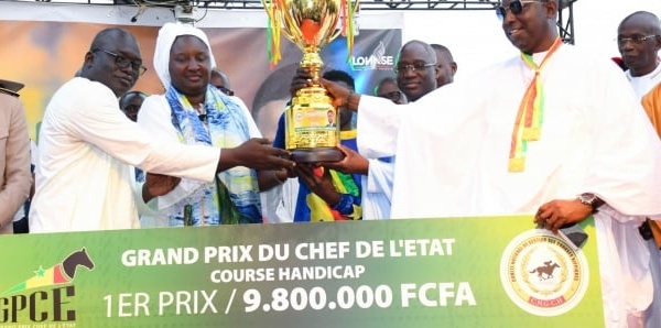 Grand Prix du Chef de l’État : El Capo triomphe sur 2650 mètres