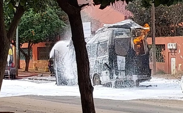 Panique à Grand-Yoff : une fourgonnette chargée de gaz explose en pleine rue
