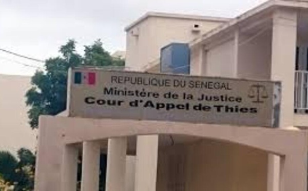 Thiès : le styliste A. C. Guèye jugé pour violences sur un commissaire de police