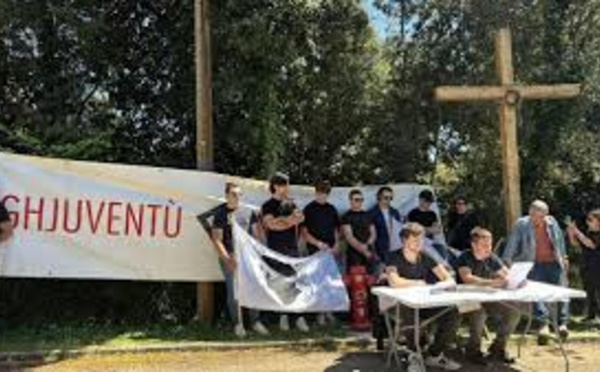 Corse : L’avenir d’une croix installée à l’entrée d’un petit village divise les habitants