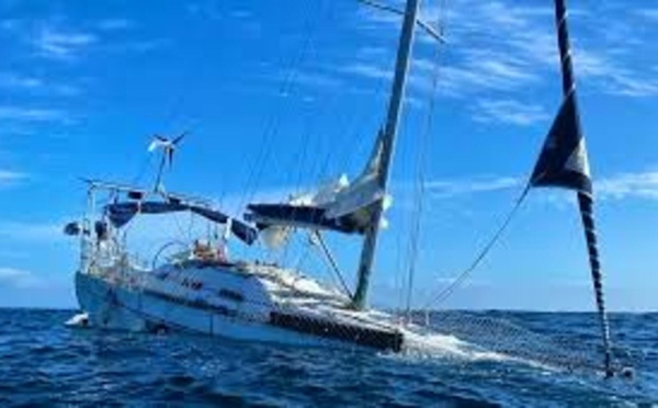 Portugal : Attaqué par des orques, ce marin plonge dans la nuit noire pour ramener son radeau de survie