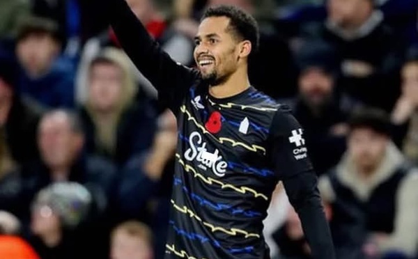 Premier League : Iliman Ndiaye buteur avec Everton avant de sortir sur blessure face à Sunderland