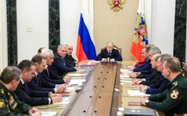 Russie: Vladimir Poutine répliquera par des mesures similaires si les États-Unis reprennent les essais nucléaires