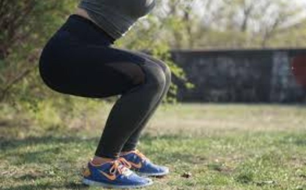 C’est quoi le « kneeling jump squat », censé révéler votre âge biologique ?