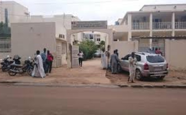 Thiès : une vendeuse de pastèques accuse un guérisseur de lui avoir soutiré 26 millions FCFA