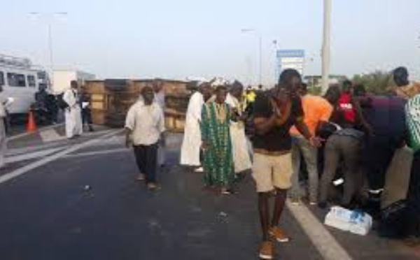 Thiaroye : un grave accident de la circulation au petit matin et plusieurs blessés