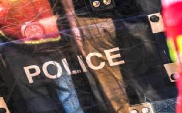 Guédiawaye : l’influenceur « Petit Simbo » arrêté pour une vaste escroquerie mystique