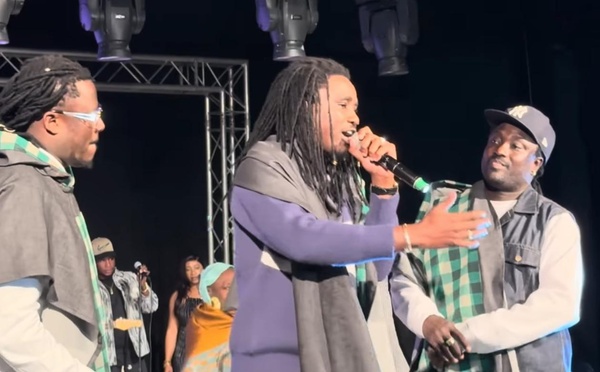 Wally Seck célèbre les légendes de la musique sénégalaise lors de la Nuit du Marimba
