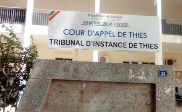 Tribunal de Thiès : le parquet demande la requalification d’un meurtre en coups mortels et requiert 4 ans ferme