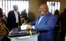 CHANGEMENT DE RÈGLES A DEUX DOIGTS DU MATCH ÉLECTORAL : Après tout, c’est le Gabon ! CHANGEMENT DE RÈGLES A DEUX DOIGTS DU MATCH ÉLECTORAL : Après tout, c’est le Gabon !