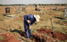 Enquête inhabituelle sur le vol d'un cadavre en Afrique du Sud Enquête inhabituelle sur le vol d'un cadavre en Afrique du Sud