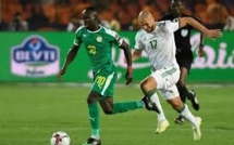 Football: L’équipe du Sénégal perd son premier match à domicile face aux Algériens