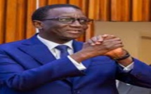 Gouvernement : Macky Sall annonce un remaniement avant son départ pour New York Gouvernement : Macky Sall annonce un remaniement avant son départ pour New York