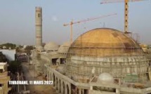 Visite guidée mosquée de Tivaouane: la grande mosquée pourrait recevoir 39 600 fidèles une fois achevée