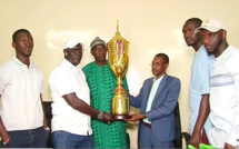 Sports : le maire Birame souleye Diop débloque une enveloppe de 3 millions FCFA à remettre aux équipes des deux zones de sa commune