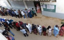 Commune Thiès ouest: le vote a démarré avec une forte affluence des électeurs au  centre club 2/3 ADOUA Commune Thiès ouest: le vote a démarré avec une forte affluence des électeurs au  centre club 2/3 ADOUA