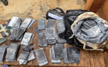 Saisie Historique de 5 Milliards en Billets Contrefaits : Intervention d'Urgence des Douanes Saisie Historique de 5 Milliards en Billets Contrefaits : Intervention d'Urgence des Douanes