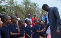 Rencontre entre des jeunes élèves de Thiès et le Président au Palais de la République Rencontre entre des jeunes élèves de Thiès et le Président au Palais de la République