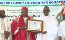 Thiès: Cheikh Ahmed Saloum Dieng reçoit la Médaille universelle de la paix et des droits de l'homme Thiès: Cheikh Ahmed Saloum Dieng reçoit la Médaille universelle de la paix et des droits de l'homme