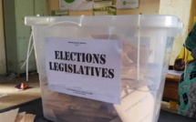 Législatives du 17 novembre : 49 partis et coalitions en lice pour déposer leur candidature Législatives du 17 novembre : 49 partis et coalitions en lice pour déposer leur candidature