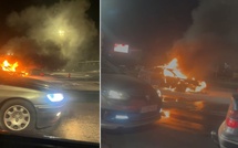 Incendie sur l’autoroute à péage de Dakar : une voiture en flammes