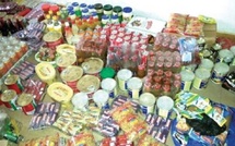 Saisie de 2 tonnes de produits impropres à la consommation à Thiès Saisie de 2 tonnes de produits impropres à la consommation à Thiès