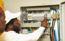 Vers l’électrification universelle : Le Sénégal renégocie ses contrats d’électrification rurale