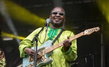Des milliers de personnes réunies pour un dernier adieu au chanteur Amadou à Bamako…
