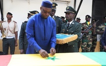 Ousmane Sonko salue la mémoire de son aide de camp, élevé au rang de Chevalier de l’Ordre national du Lion à titre posthume