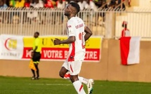 Tragédie sur le terrain : le capitaine de Ouakam, Fadiouf Ndiaye, décède après un malaise … Tragédie sur le terrain : le capitaine de Ouakam, Fadiouf Ndiaye, décède après un malaise …