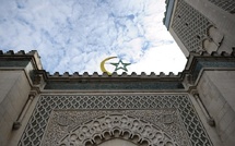 Cambriolage à la grande mosquée de Mbour 1 : matériel de sonorisation et Corans dérobés Cambriolage à la grande mosquée de Mbour 1 : matériel de sonorisation et Corans dérobés