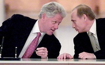 Clinton à Poutine: l’Otan ne menace pas la Russie, révèlent des archives américaines déclassifiées